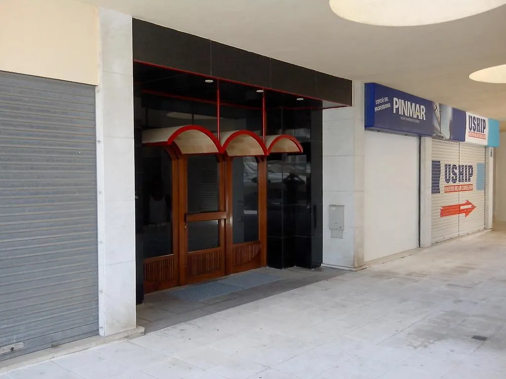 דירות אמפוריבראבה Club Nautic 3